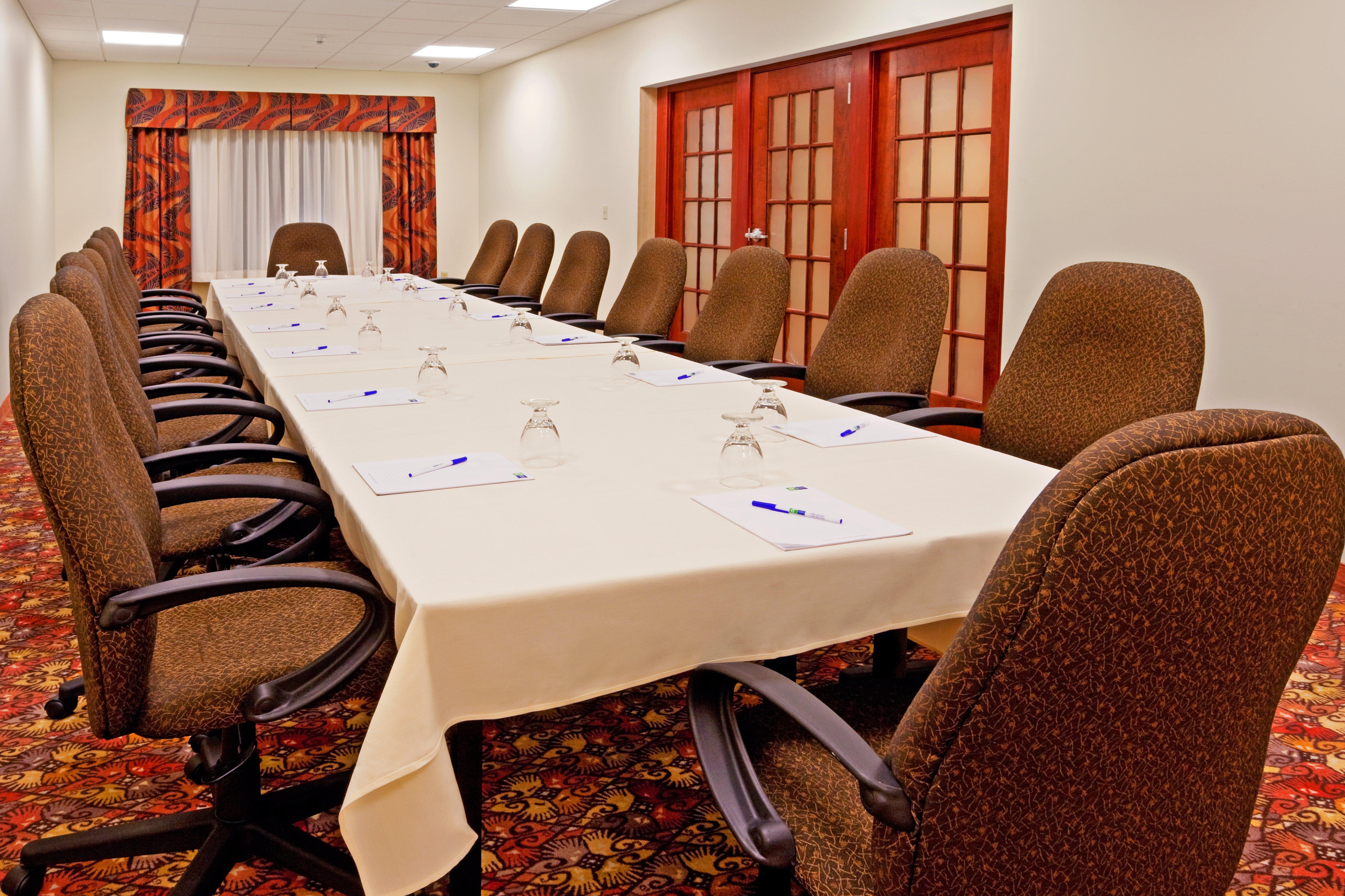Holiday Inn Express & Suites Albany Airport Area - Latham By Ihg Εξωτερικό φωτογραφία