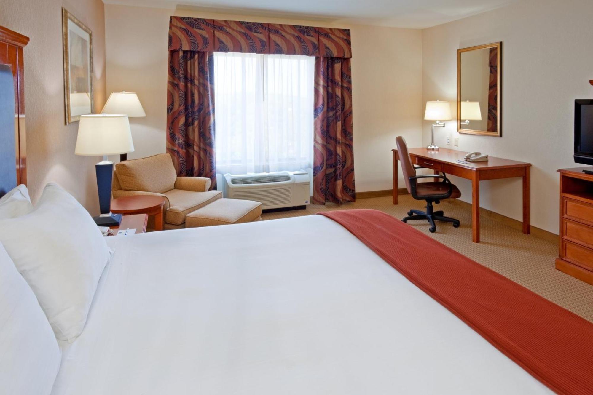 Holiday Inn Express & Suites Albany Airport Area - Latham By Ihg Εξωτερικό φωτογραφία