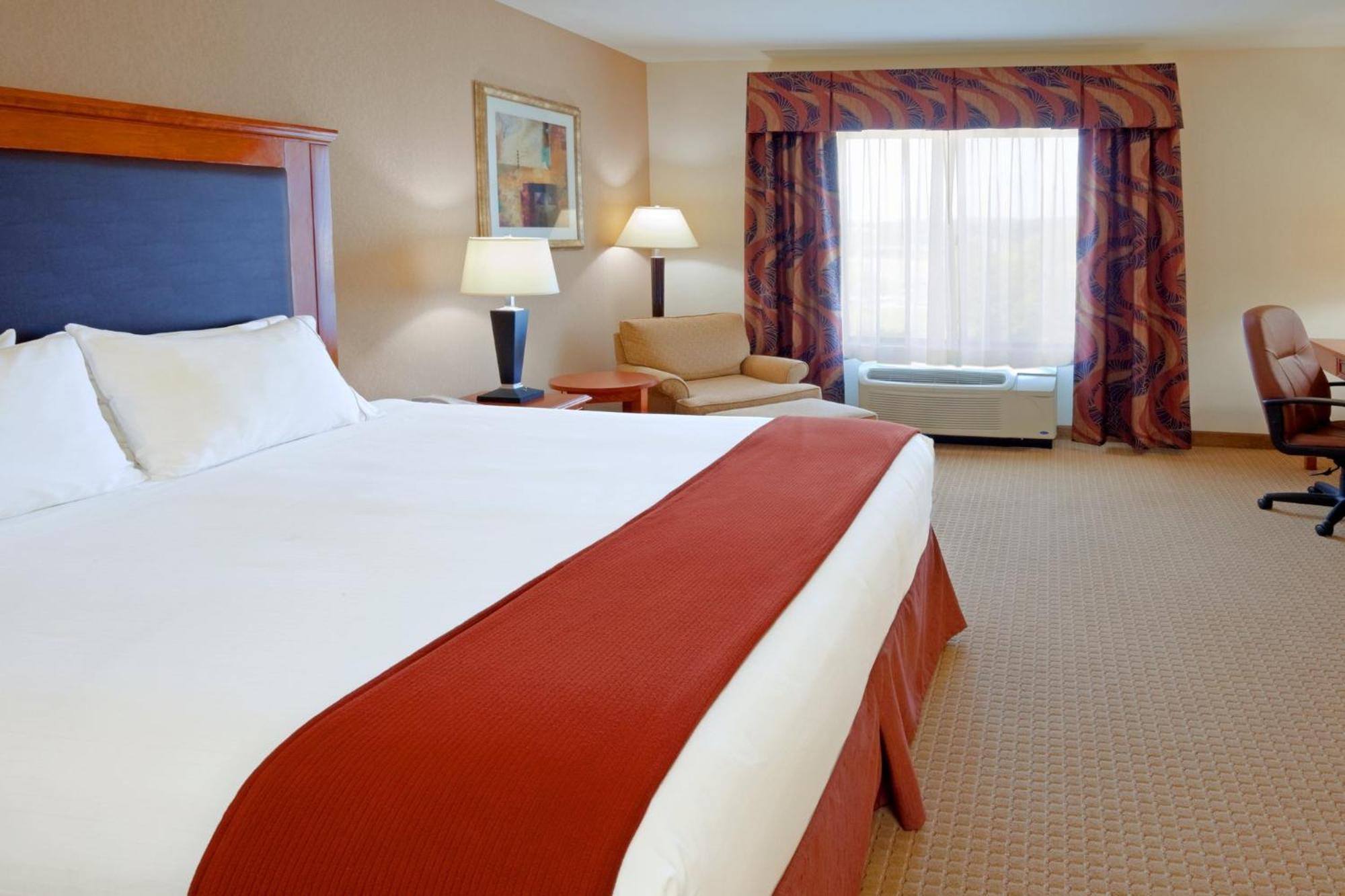 Holiday Inn Express & Suites Albany Airport Area - Latham By Ihg Εξωτερικό φωτογραφία
